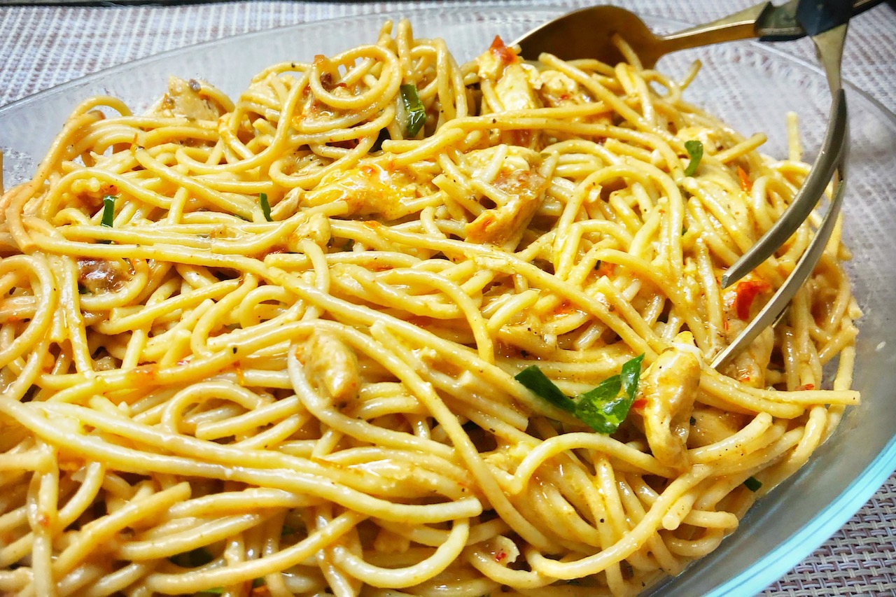 Sun-Dried-Tomato-Spaghetti-Recipe-Spoonful-Stories.
