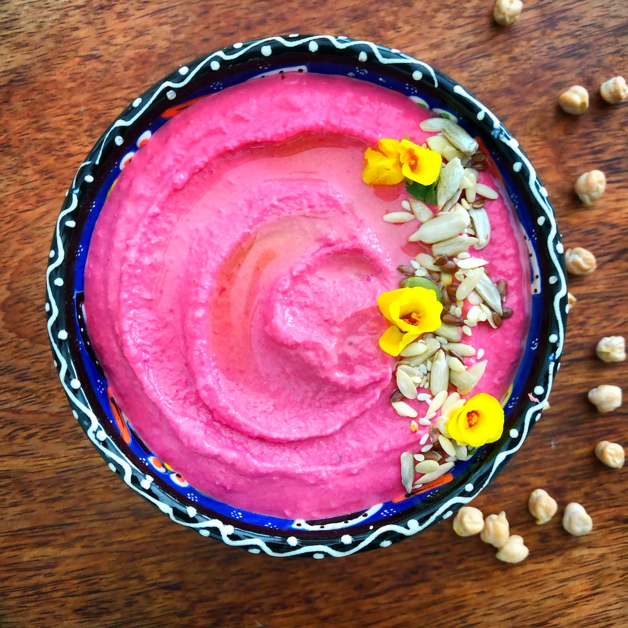 How-to-make-beetroot-hummus-spoonful-stories